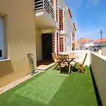 Marta - Balcony, Patio, Pool Apartmán