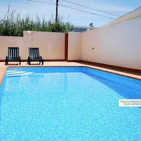 Marta - Balcony, Patio, Pool * פרל