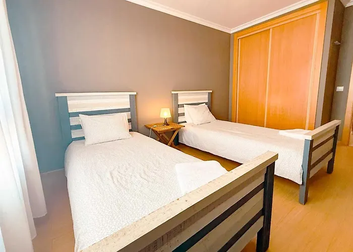 Marta - Balcony, Patio, Pool Ferrel (Leiria)